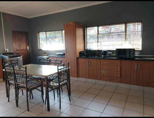 3 BEDROOM HOUSE FOR SALE IN WOODLANDS